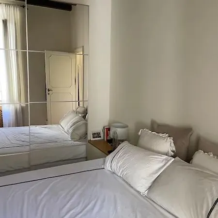 Campo De Fiori New Beautiful And Silent Apartment *
